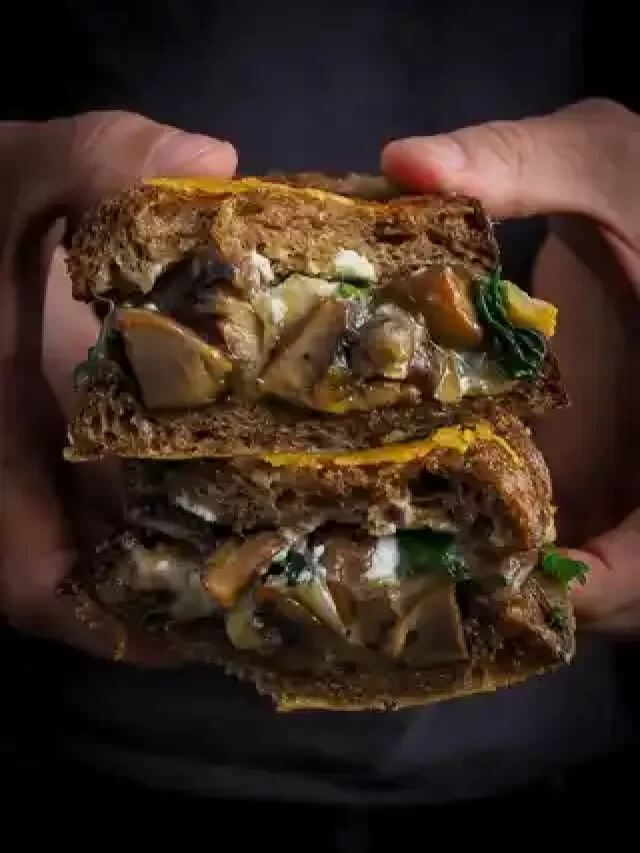 Roasted Mushroom Sandwich